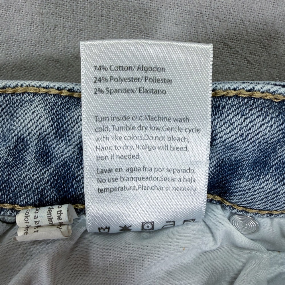 Risen Womens Jeans Straight Leg Light Wash Distressed Raw Hem 7/28 - Picture 8 of 10